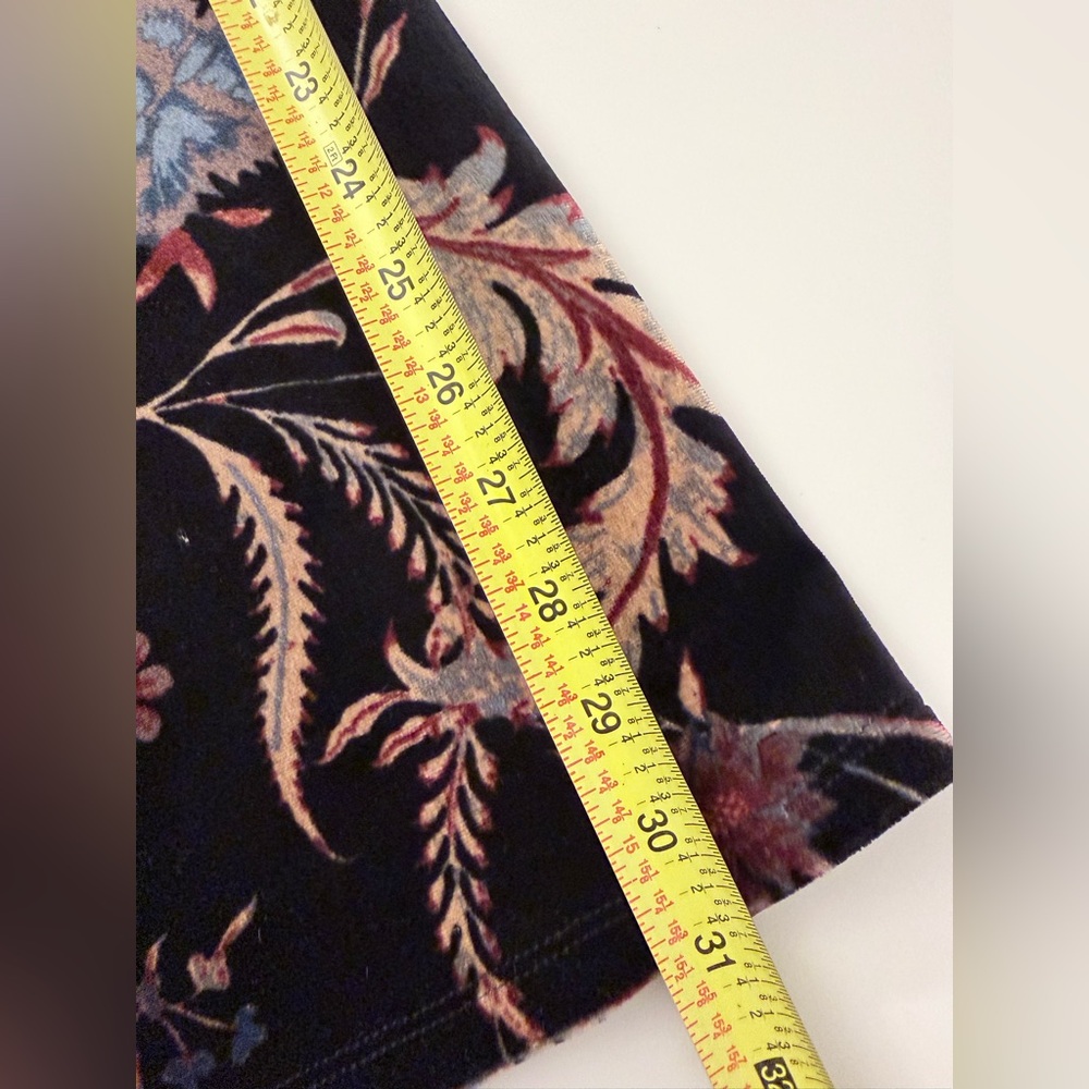 Floral Velvet Flare Pants - Picture 4 of 4